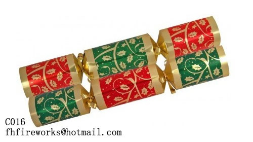 Red Velvet Christmas Crackers