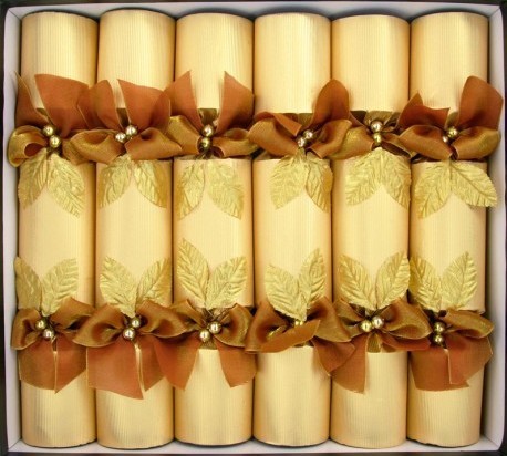gold_leaf_luxury_christmas_crackers0003.jpg